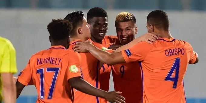 Нидерланды (до19) - Молдова U19