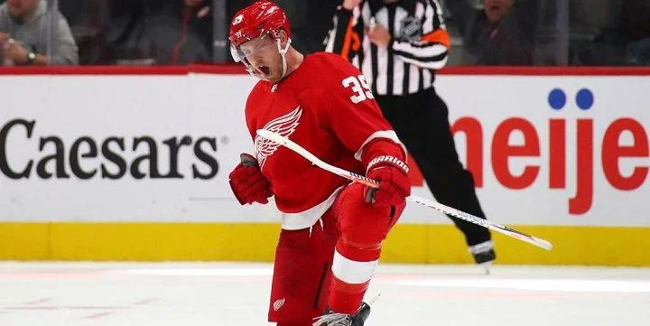 Детройт - Анахайм