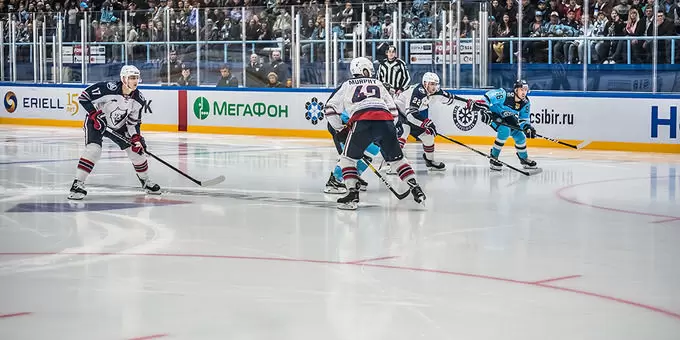 Куньлунь — Нефтехимик. Прогноз на матч КХЛ (9 октября 2019 года)