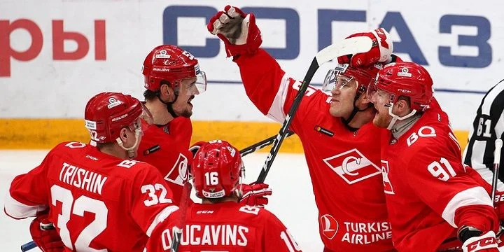 Спартак - Амур