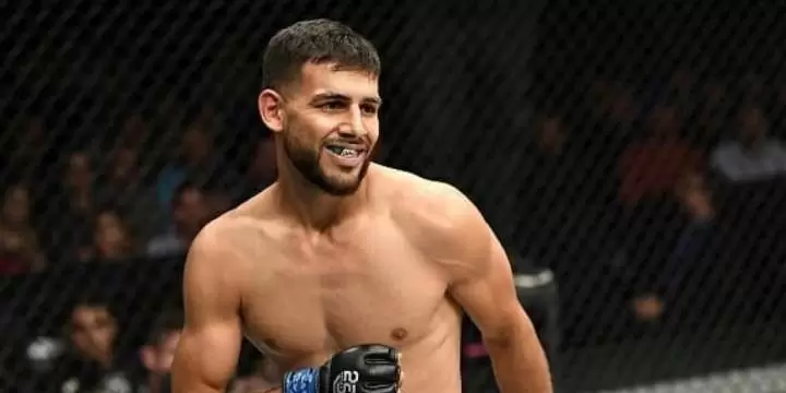 Яир Родригес - Джереми Стивенс