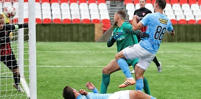 Велес Москва - Псков-747