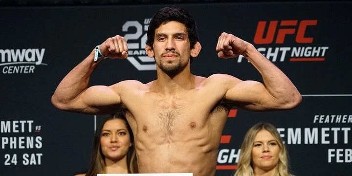 Мэнни Бермудез - Чарльз Роса