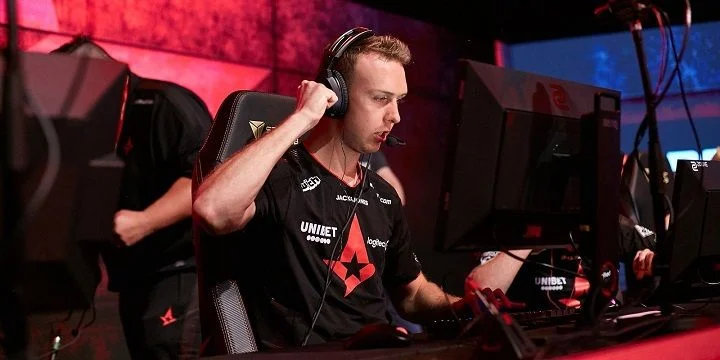 Astralis - FaZe Clan Astralis - FaZe Clan