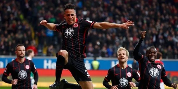 Айнтрахт Фр - Стандард