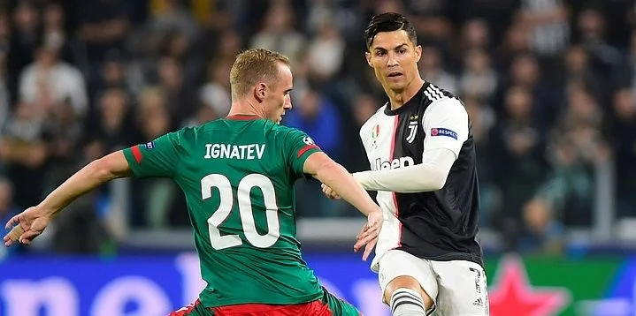 Локомотив - Спартак