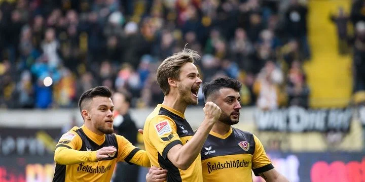 Динамо Др - Веен