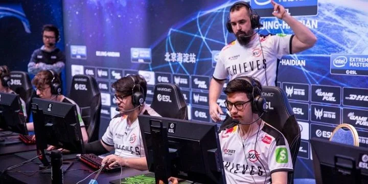 100 Thieves - Astralis 100 Thieves - Astralis