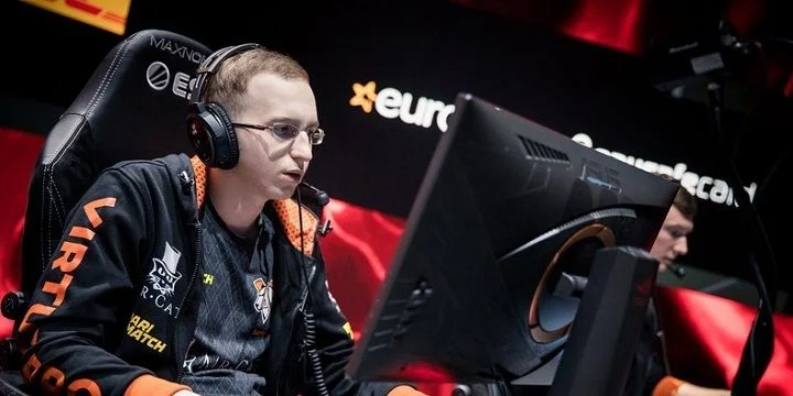 Virtus.Pro - Nemiga Virtus.Pro - Nemiga