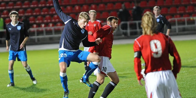 Текстильщик - Томь