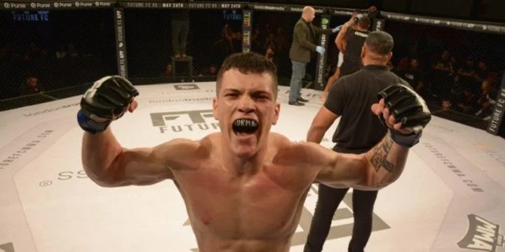 Маркус Перес - Веллингтон Турман