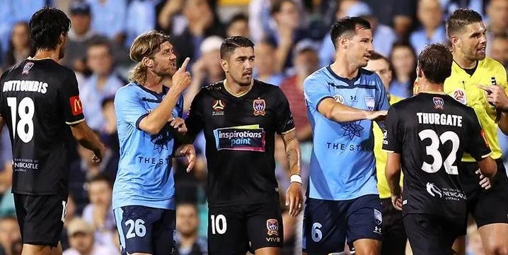 Сидней - Мельбурн Виктори