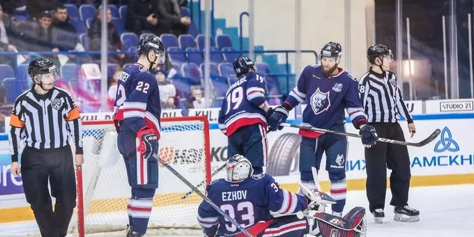 Нефтехимик - Шанхайские Драконы