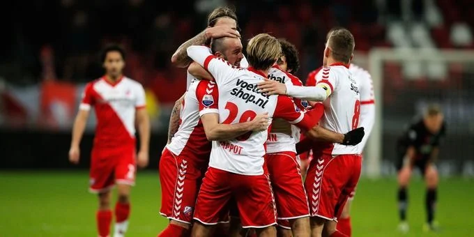 Утрехт - Ваалвейк