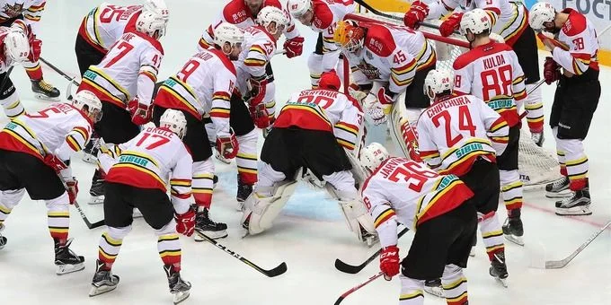 Шанхайские Драконы - Спартак