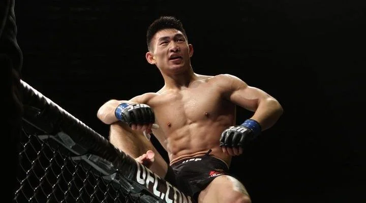 Коди Стэманн - Сонг Ядонг Коди Стэманн - Сонг Ядонг