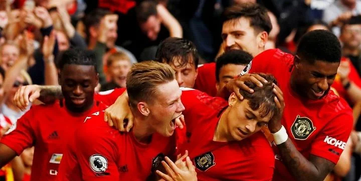 Манчестер Юнайтед - АЗ Манчестер Юнайтед - АЗ