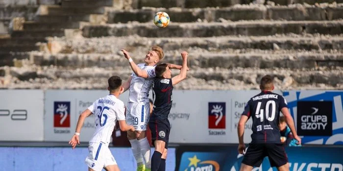 Висла Краков - Погонь