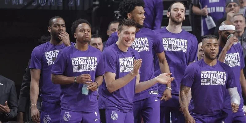 Сакраменто - Нью-Йорк