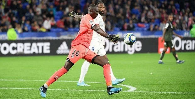 Ним - Нант Ним - Нант