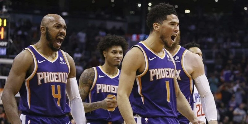 Финикс - Сан-Антонио Финикс - Сан-Антонио