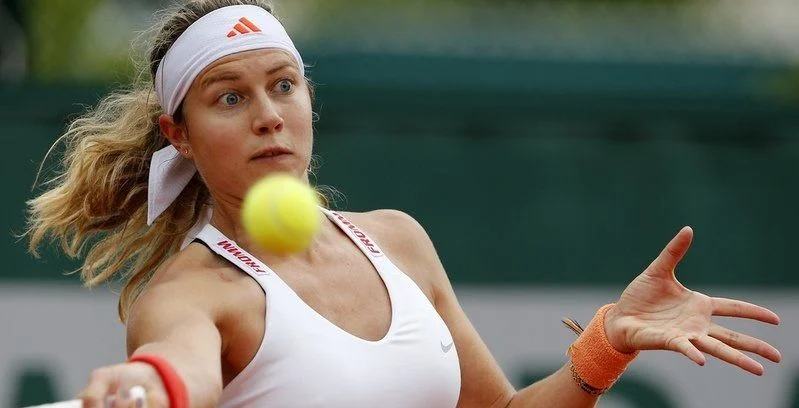 Ализе Корне - Стефани Фогеле