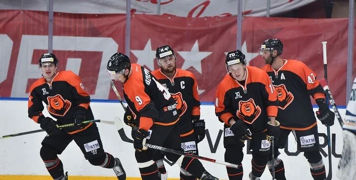 Молот - Звезда