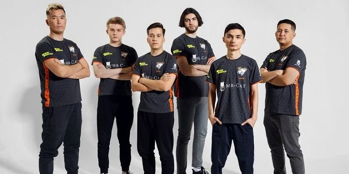 Virtus.pro - MOUZ