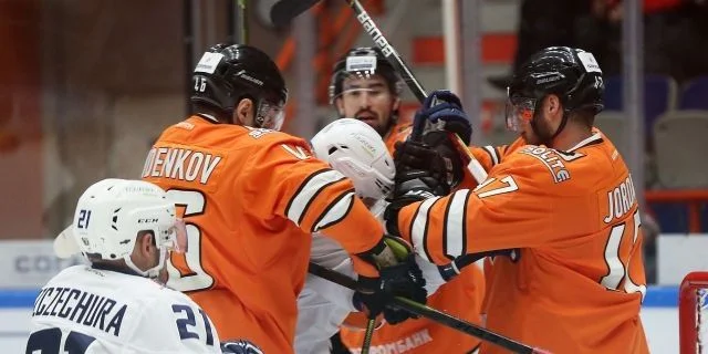 Амур - Автомобилист