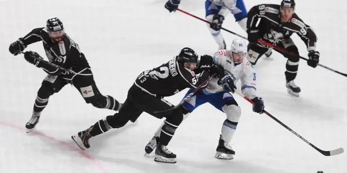 Барыс - Динамо М