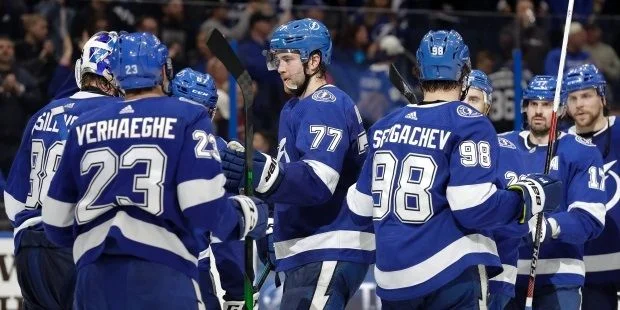 Тампа - Детройт