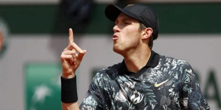 Ллойд Харрис - Николас Харри