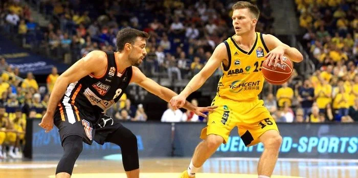 Альба - Маккаби Т-А