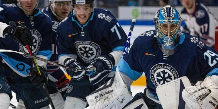 Сибирь - Локомотив