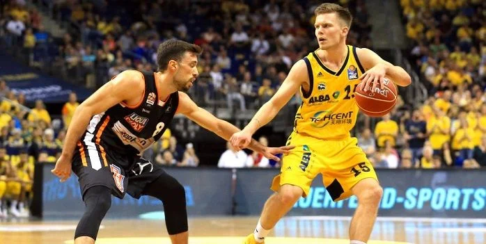 Олимпиакос - Альба