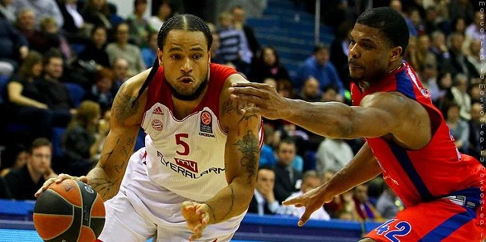 Панатинаикос - Бавария