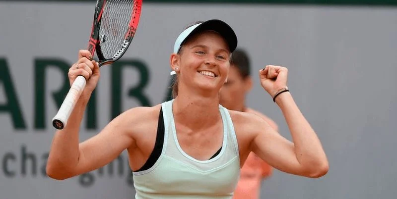 Фиона Ферро - Алисон ван Уйтванк