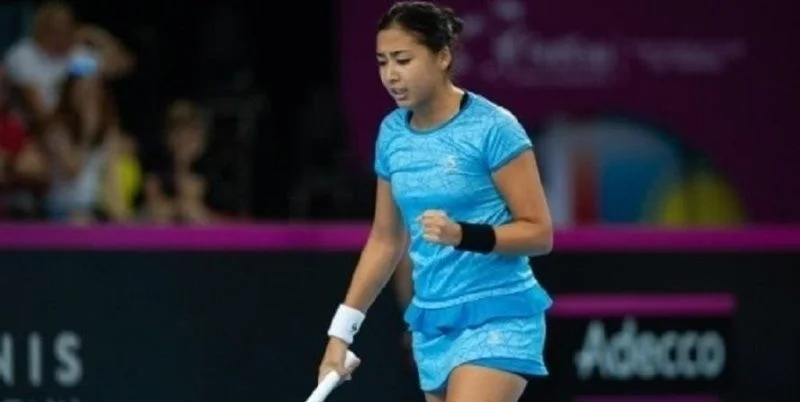 Зарина Дияс - Анна Блинкова Зарина Дияс - Анна Блинкова