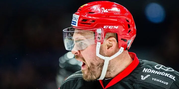 Йокерит - Адмирал