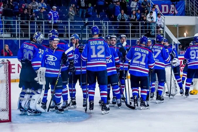 СКА-ВМФ - Лада