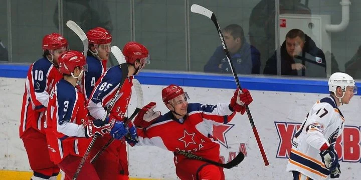 Звезда - Динамо С-Пб