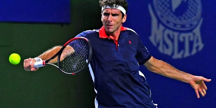 Роберто Маркора - Джеймс Дакворт Роберто Маркора - Джеймс Дакворт