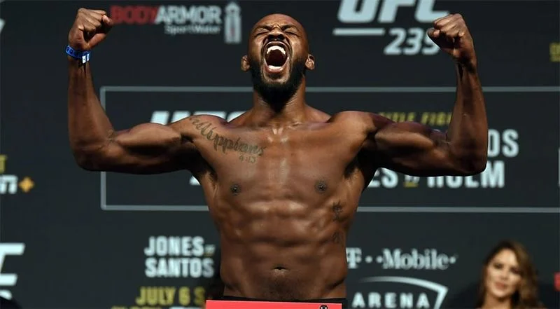 Джон Джонс - Доминик Рейес Джон Джонс - Доминик Рейес