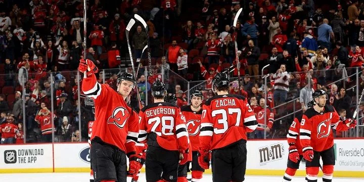 Нью-Джерси - Детройт Нью-Джерси - Детройт