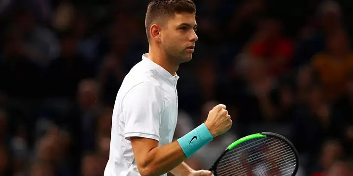 Филип Крайинович - Гаэль Монфис