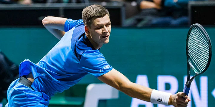 Хуберт Гуркач - Антуан Хоан