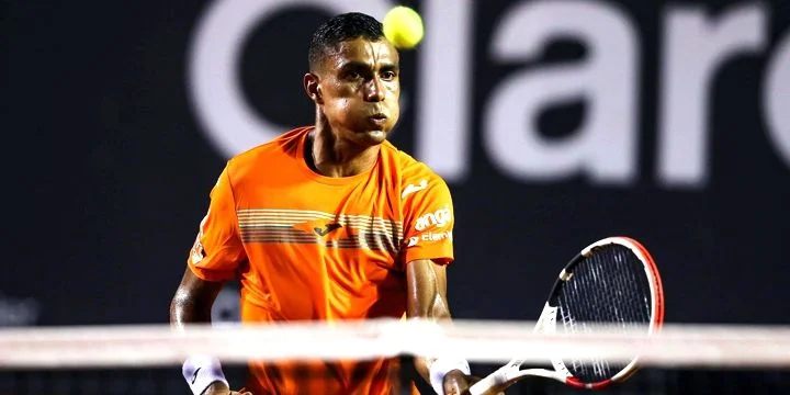 Тиаго Монтейро - Леонардо Майер