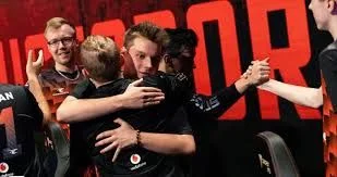 MOUZ - G2 Esports MOUZ - G2 Esports