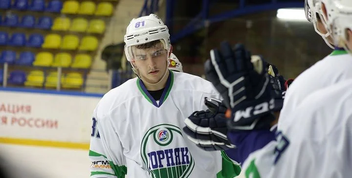 Горняк - Динамо С-Пб