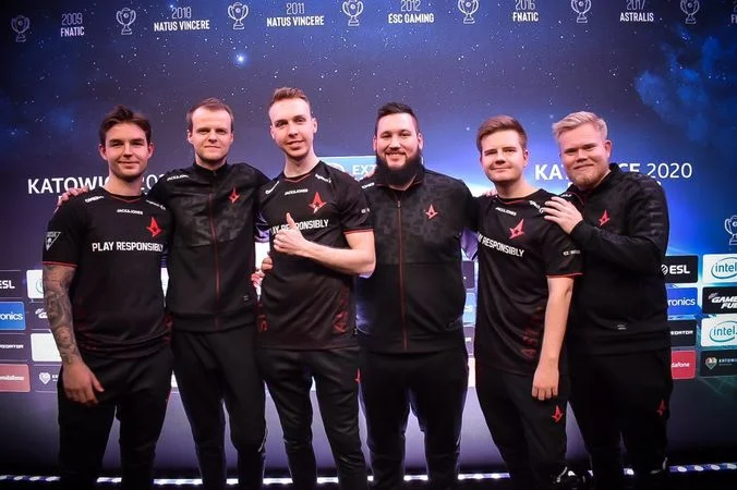 Astralis - Fnatic Astralis - Fnatic